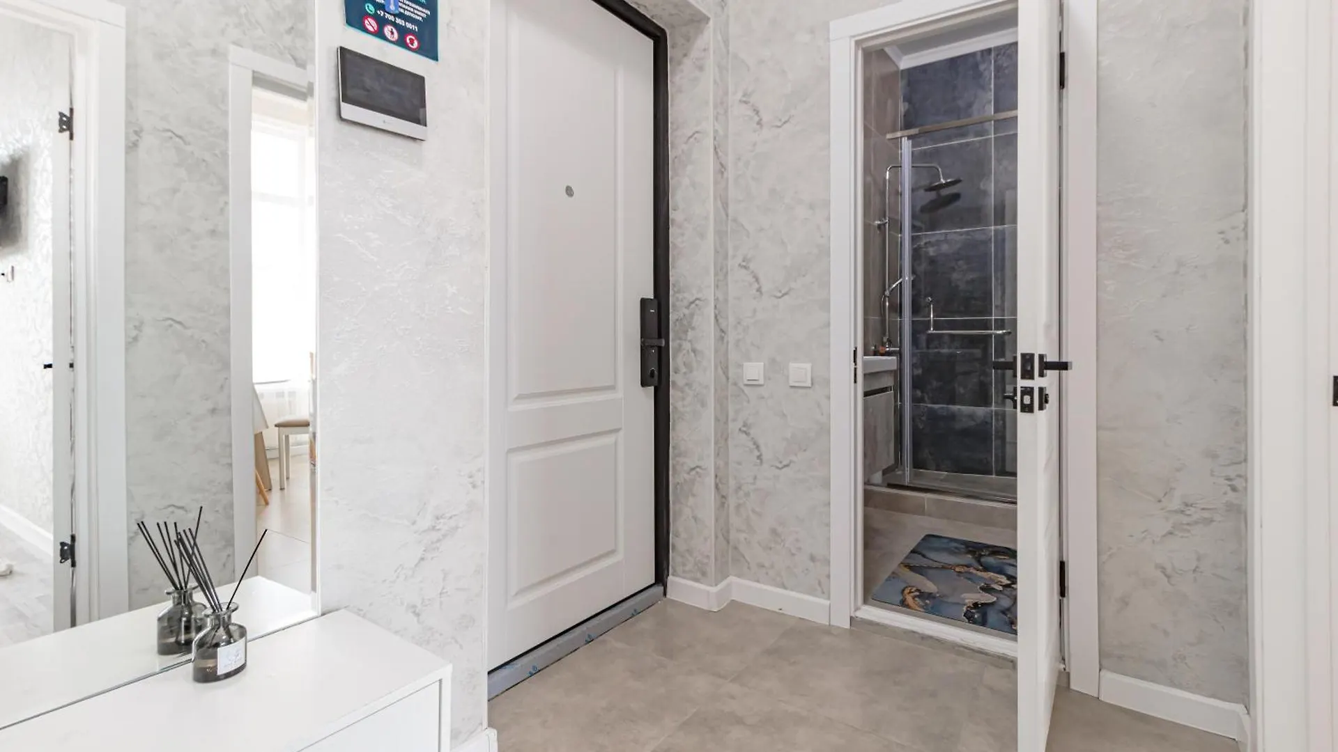 Apartment Vice Aparts Апартаменты В Центре Столицы Nur-Sultan  Kazakhstan